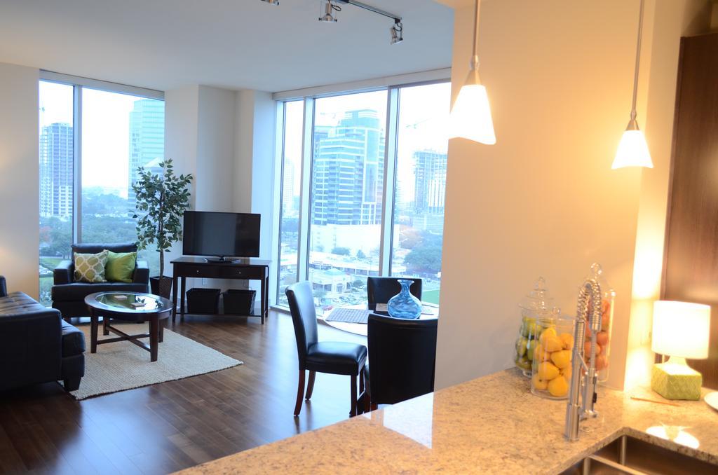 Hanover Post Oak Apartman Houston Szoba fotó